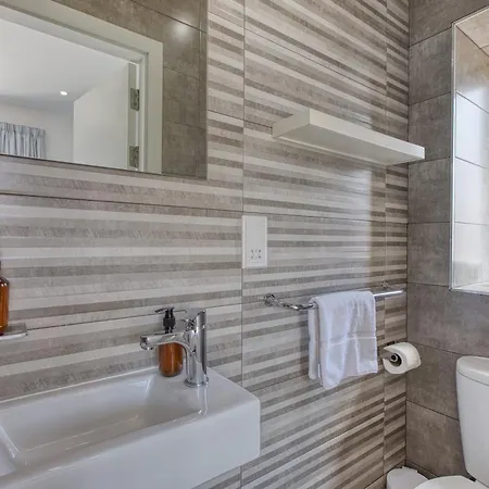 公寓 Valley View - Private With Balcony By Sf Homes R4