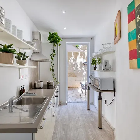 Valley View - Private With Balcony By Sf Homes R4 公寓