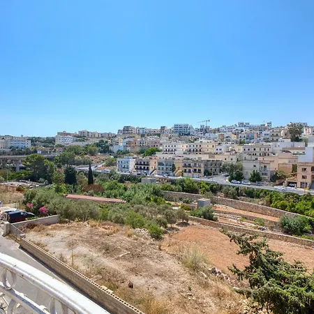 Valley View - Private With Balcony By Sf Homes R4 公寓