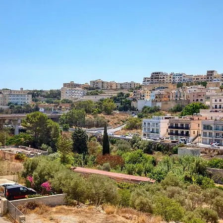 Valley View - Private With Balcony By Sf Homes R4 * Saint Julian's